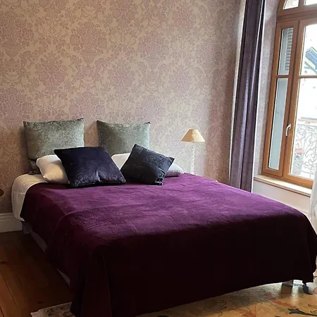 Spacieux En Centre-ville Pour 6 Pers. Avec Vue Sur Montagne - Fr-1-234-327 Apartment