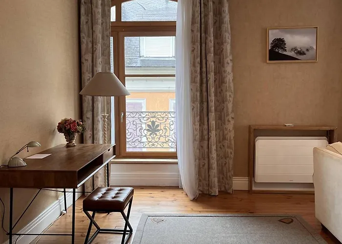 Spacieux En Centre-ville Pour 6 Pers. Avec Vue Sur Montagne - Fr-1-234-327 Appartamento *