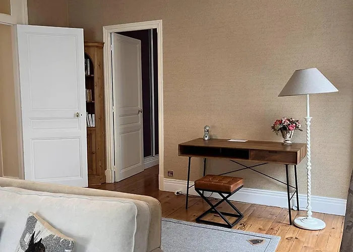 Spacieux En Centre-ville Pour 6 Pers. Avec Vue Sur Montagne - Fr-1-234-327 Appartamento